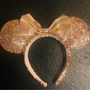 Good Minnie ears from Disney
